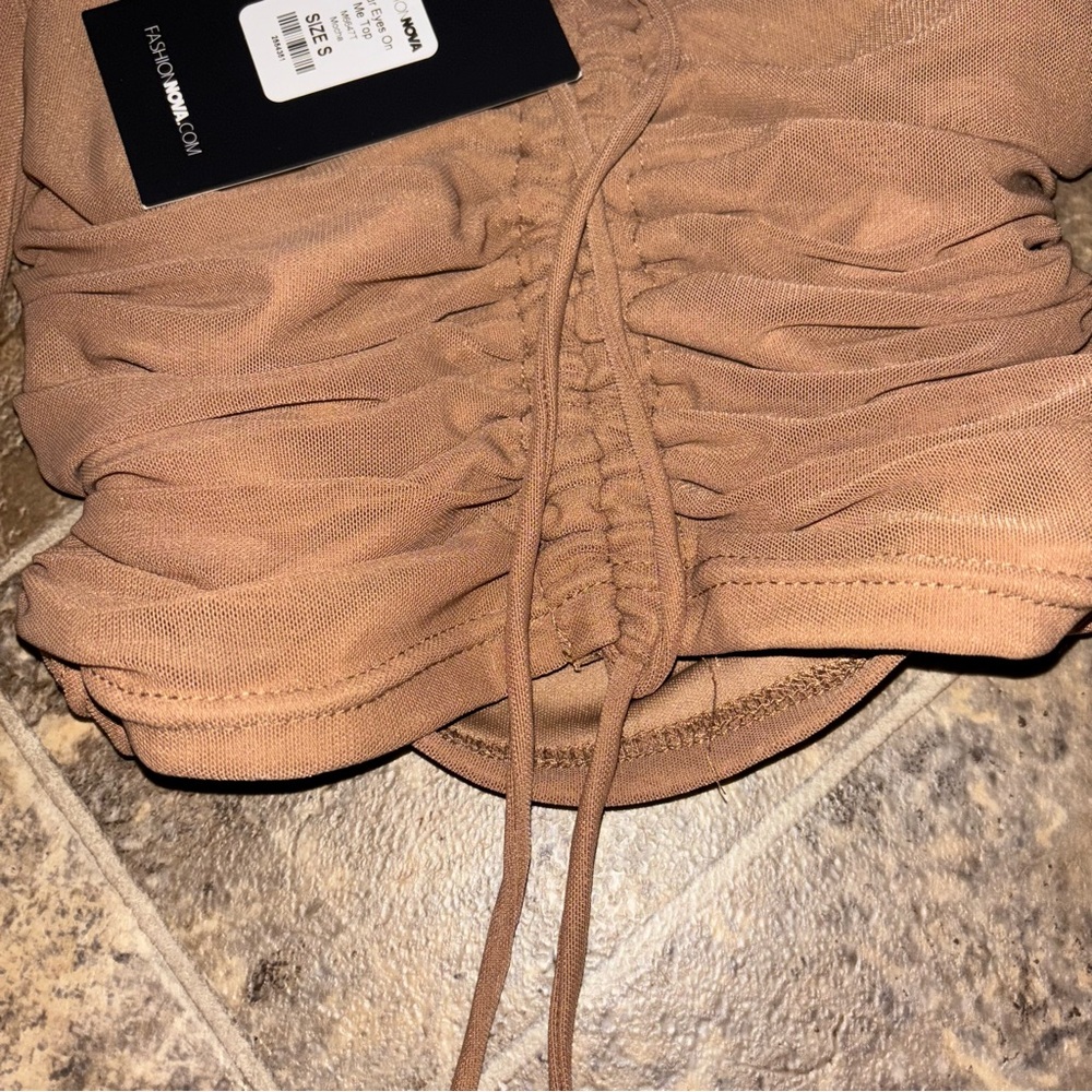 NWT Mesh Drawstring Tan Ruched Top - Picture 6 of 9